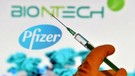 BioNTech: Οι ιδρυτές προειδοποίησαν για κενά στις παραδόσεις του εμβολίου της εταιρείας