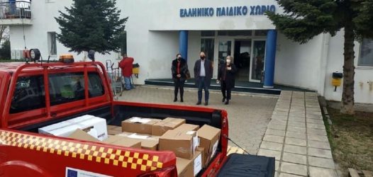 Δύο φορτηγά με αγαθά παρέδωσε ο δήμος Καλαμαριάς στο Ελληνικό Παιδικό Χωριό