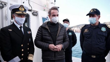 Μητσοτάκης από Λέσβο: “Υπερήφανοι για το έργο του Λιμενικού Σώματος”