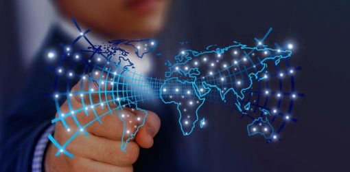 Ψηφιακές επενδύσεις 6,8 τρισ. φέρνει το εμβόλιο για τον κορονοϊό