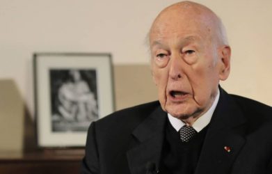 Πέθανε ο πρώην πρόεδρος της Γαλλίας Βαλερί Ζισκάρ Ντ’ Εστέν
