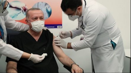 Τουρκία: Εκανε το κινέζικο εμβόλιο ο Ερντογάν