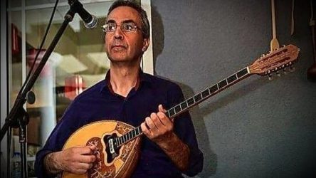 Θεσσαλονίκη: Εφυγε από τη ζωή ο βιρτουόζος του μπουζουκιού Δημήτρης Ατζέμης