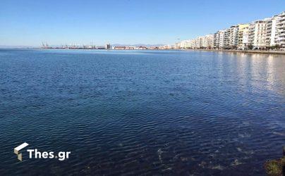 Θεσσαλονίκη: Ανδρας έπεσε με το ποδήλατο του μέσα στον Θερμαϊκό