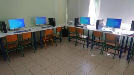Δήμος Ωραιοκάστρου: Εξοπλίζονται τα σχολεία με καινούργιους υπολογιστές (ΦΩΤΟ)