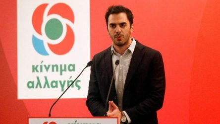 Χριστοδουλάκης: “Δώστε στο ΠΑΣΟΚ ισχυρό διψήφιο ποσοστό για να δοκιμάσουμε κυβέρνηση συνεργασίας”