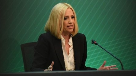 Γεννηματά: “Υπάρχουν σοβαρά ζητήματα για την ποιότητα της Δημοκρατίας στον τόπο μας”