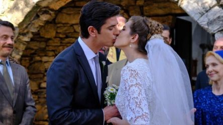 Αγριες Μέλισσες: Ελένη και Λάμπρος παντρεύονται επιτέλους!