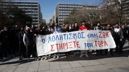 Συγκέντρωση ερασιτεχνών αθλητών – Αιτούνται επανεκκίνηση του αθλητισμού