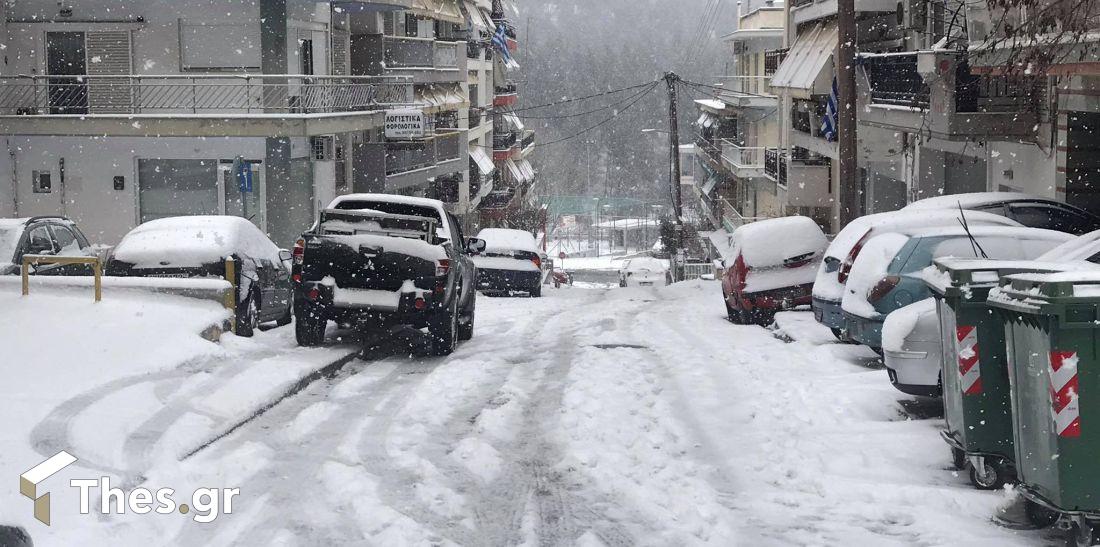 δρόμος χιόνι