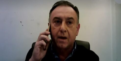 Ο σεισμός βρήκε βουλευτή σε ζωντανή σύνδεση (ΒΙΝΤΕΟ)