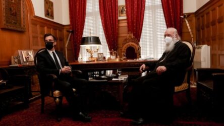 Με τον Αρχιεπίσκοπο Ιερώνυμο συναντήθηκε ο Αρκουμανέας