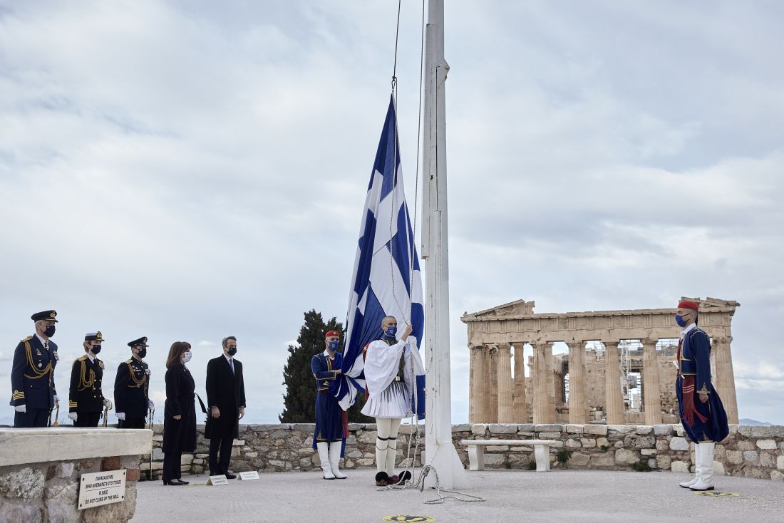 Ακρόπολη έπαρση σημαίας 25η Μαρτίου