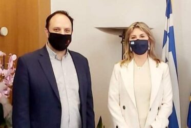 Με την υφυπουργό Παιδείας συναντήθηκε ο δήμαρχος Καλαμαριάς