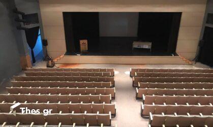 Ανοίγουν τα θέατρα που υποδέχονται το κοινό τους – Προτάσεις για παραστάσεις