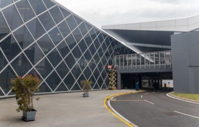 Θεσσαλονίκη: Επιχείρησε να ταξιδέψει αεροπορικώς με απομιμητικό αεροβόλο όπλο
