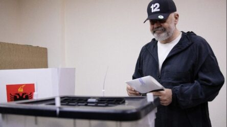 Αλβανία: Ο Εντι Ράμα νικητής στις εκλογές με αυτοδυναμία