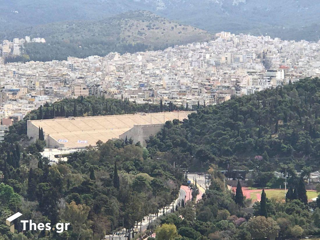 θέα από ψηλά στην Αθήνα
