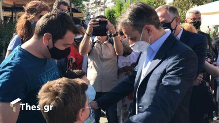 Ενταση στην Καλαμαριά με συγκεντρωμένα μέλη του ΠΑΜΕ