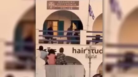 Ροντέο στην Πάρο: Ρομά ξυλοκόπησαν αστυνομικούς (ΒΙΝΤΕΟ)