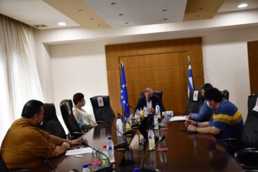 Συσκέψεις Καλαφάτη με αυτοδιοικητικούς παράγοντες και επιχειρηματικούς φορείς στη Θράκη
