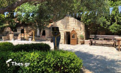 Το ξεχωριστό αγίασμα του Αποστόλου Παύλου στη Νέα Φώκαια Χαλκιδικής (ΒΙΝΤΕΟ & ΦΩΤΟ)
