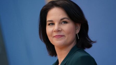 Γερμανία – Καγκελαρία: Η Αναλένα Μπέρμποκ με το 98,5% των ψήφων υποψήφια των Πρασίνων