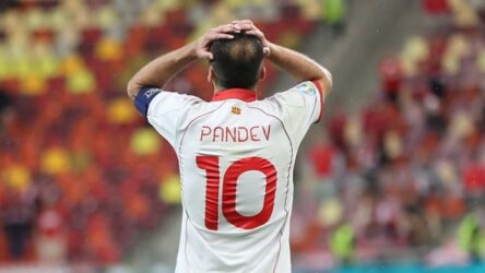 Euro 2020: Σκέτο Μακεδονία αποκαλούσαν την ομάδα τους στην κρατική τηλεόραση οι γείτονες