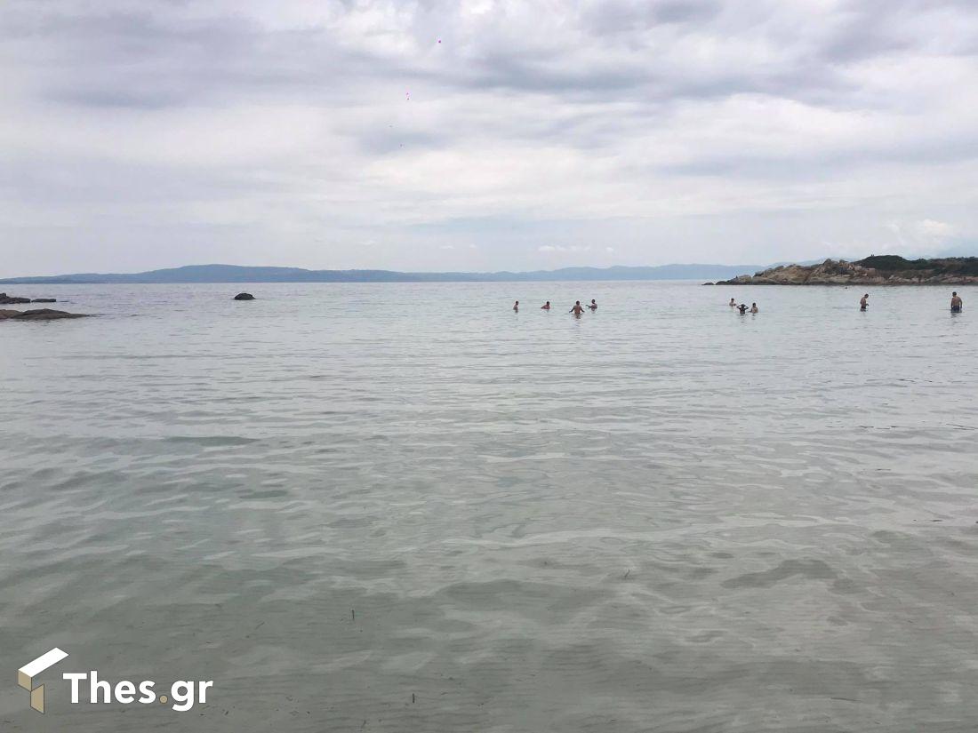 Παραλία Καρύδι Βουρβουρού Χαλκιδική