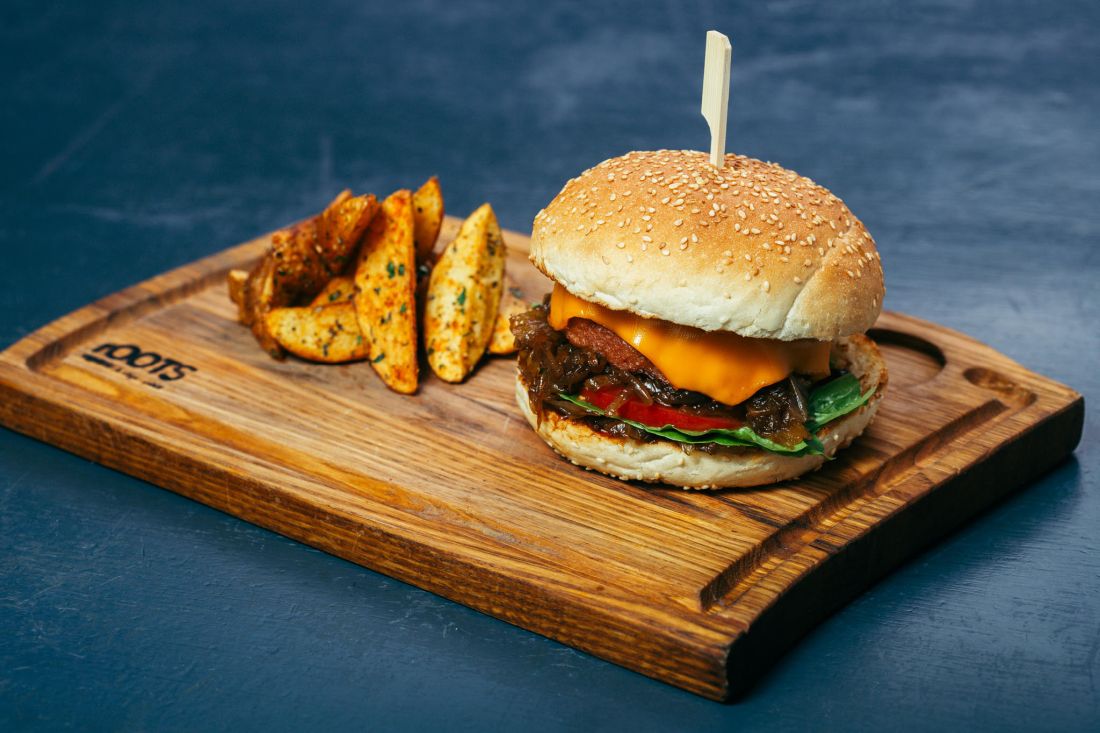 rOOTS Street Food Θεσσαλονίκη