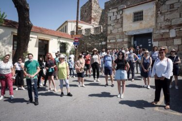 Δήμος Νεάπολης Συκεών: Οι πρόσφυγες γνώρισαν την ιστορία του