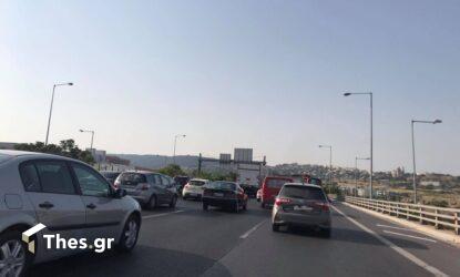 Θεσσαλονίκη: Σύγκρουση τριών οχημάτων στον Περιφερειακό