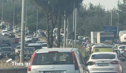 Θεσσαλονίκη: Σημειωτόν τα οχήματα στον Περιφερειακό (ΧΑΡΤΗΣ)