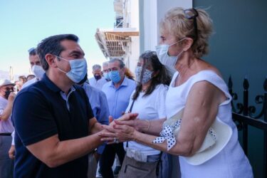 Τσίπρας: “Ο Μητσοτάκης έσπευσε πρόωρα να πανηγυρίσει το τέλος της πανδημίας, κάνει τα ίδια λάθη”