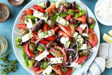 Χωριάτικη σαλάτα: Το ελληνικό superfood!