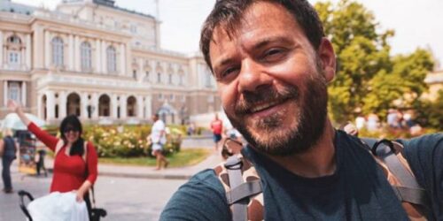 Ευτύχης Μπλέτσας: “Εχασε” τον σκύλο του λίγο πριν γίνει δεύτερη φορά πατέρας