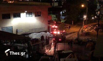 Νεάπολη: Πήραν φωτιά οχήματα του δήμου (ΒΙΝΤΕΟ & ΦΩΤΟ)