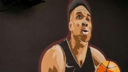Θεσσαλονίκη: Mural με τον Αντετοκούνμπο κοσμεί τοίχο στην Καλαμαριά