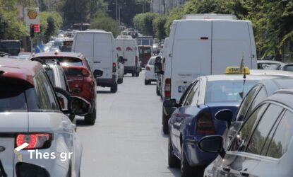 Θεσσαλονίκη: Στο “κόκκινο” η κίνηση στην επιστροφή από Χαλκιδική (ΧΑΡΤΗΣ)