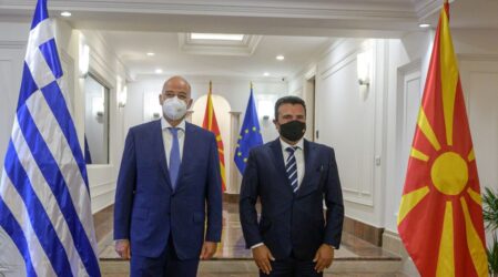 Δένδιας και Ζάεφ συζήτησαν για τα Βαλκάνια και τη Συνθήκη των Πρεσπών