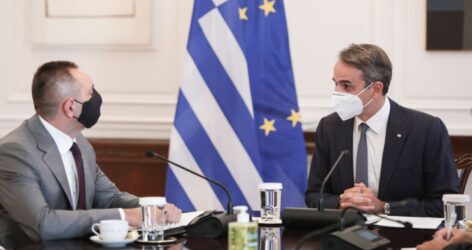 Με τον υπουργό Εσωτερικών της Σερβίας συναντήθηκε ο πρωθυπουργός