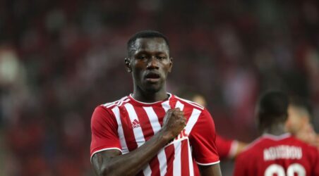 Europa League: “Αγκαλιά” με την πρόκριση στους ομίλους ο Ολυμπιακός
