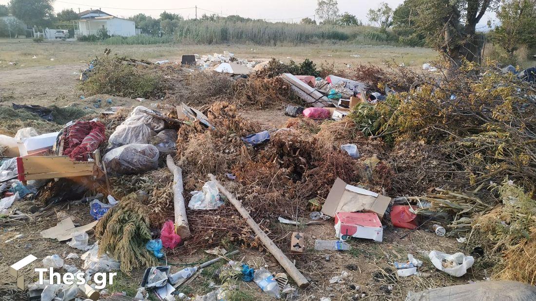 μπάζα σκουπίδια Χαλκιδικήμπάζα σκουπίδια Χαλκιδική