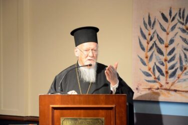 Το Οικουμενικό Πατριαρχείο αναγνώρισε την Αρχιεπισκοπή Σκοπίων – Δε δέχεται τον όρο “Μακεδονία”
