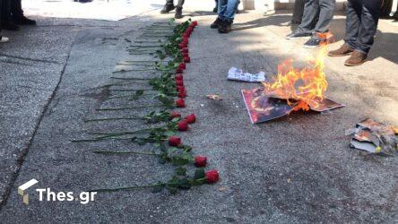 Θεσσαλονίκη: Οι υγειονομικοί τίμησαν τους 27 συναδέλφους τους που “έφυγαν” από κορονοϊό (ΦΩΤΟ)