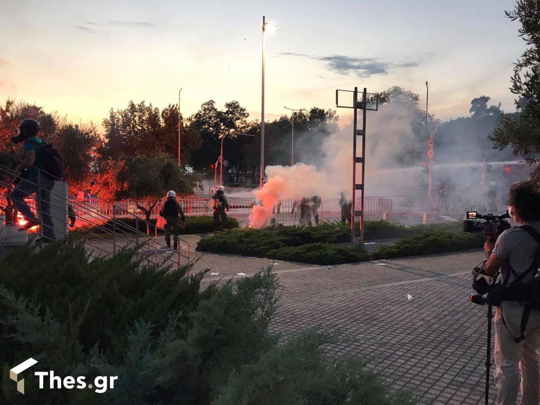 επεισόδια ΔΕΘ εγκαίνια