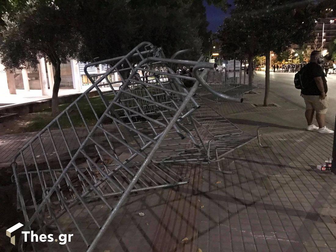 επεισόδια Θεσσαλονίκη ζημιές ΔΕΘ