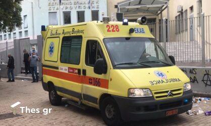 Νέα Φιλαδέλφεια: Στο νοσοκομείο 16χρονος μετά από επίθεση από συνομηλίκους του