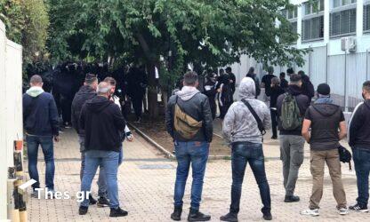 Θεσσαλονίκη: Ανενόχλητοι μπαινοβγαίνουν στο ΕΠΑΛ Σταυρούπολης οι κουκουλοφόροι (ΒΙΝΤΕΟ)