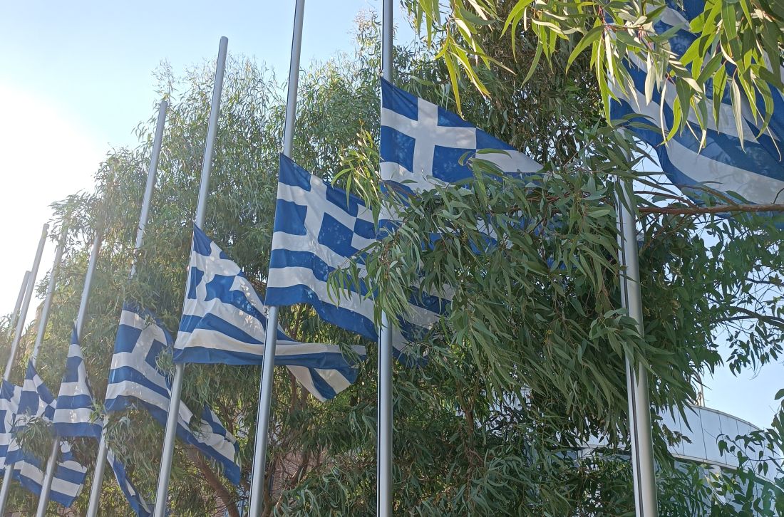 Μίκης Θεοδωράκης
